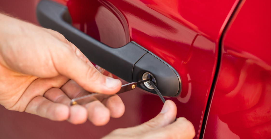 Apertura y reparación de cerradura de coche en Bilbao y Bizkaia